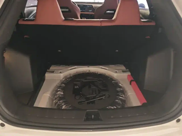 Changan X5 Plus — Фото автомобиля 18
