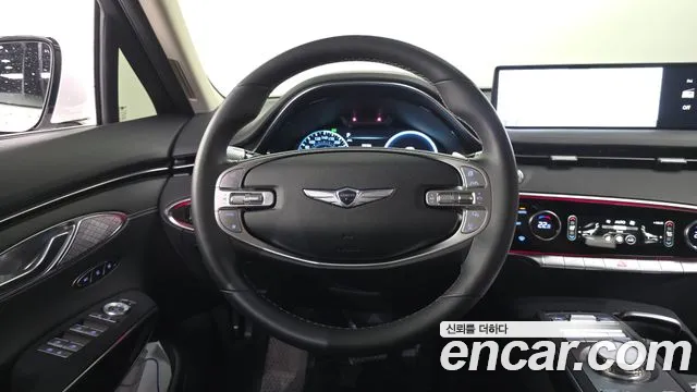 Genesis GV70 — Фото автомобиля 13