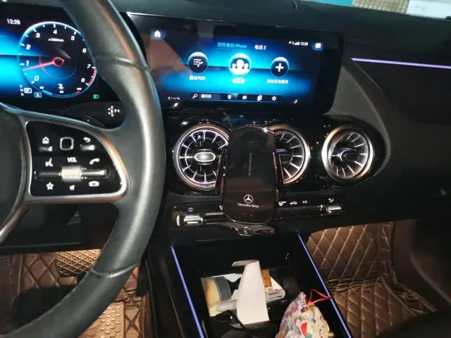 Mercedes-Benz GLA-Class — Фото автомобиля 9