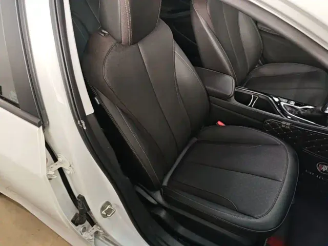 Buick Verano — Фото автомобиля 24