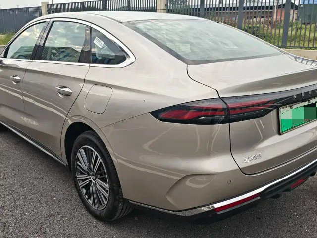 Geely Galaxy Stellar 6 — Фото автомобиля 6