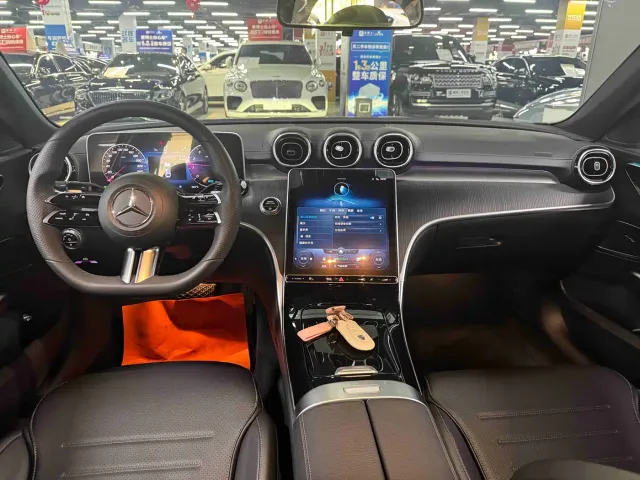 Mercedes-Benz C-Class — Фото автомобиля 7