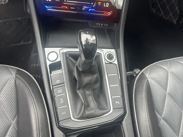 Volkswagen Sagitar — Фото автомобиля 13
