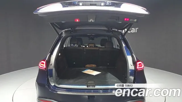 Mercedes-Benz GLE-Class — Фото автомобиля 18