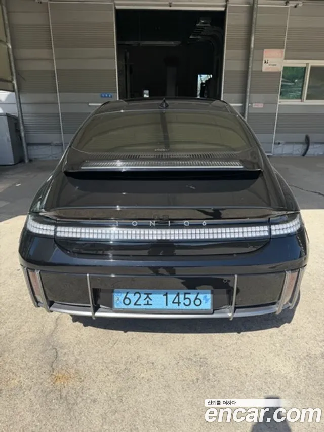 Hyundai Ioniq 6 — Фото автомобиля 2