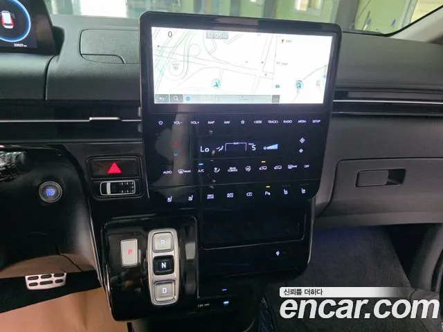 Hyundai Staria — Фото автомобиля 15