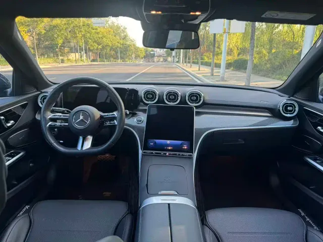 Mercedes-Benz C-Class — Фото автомобиля 12