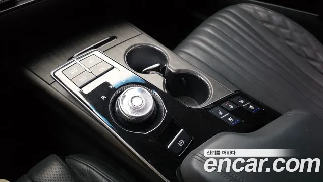 Kia K8 3.5 Бензин 4WD — Фото автомобиля 9
