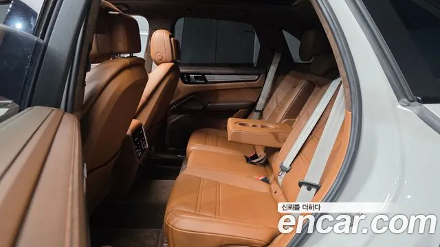 Porsche Cayenne PO536 — Фото автомобиля 18