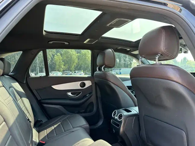 Mercedes-Benz Mercedes-Benz GLC 2021 GLC 260 L 4MATIC Sporty — Фото автомобиля 19