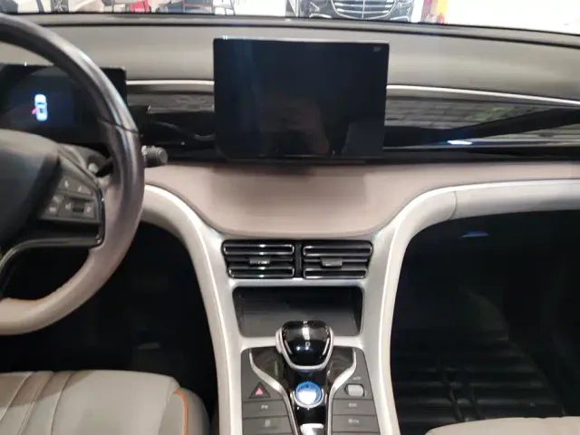 BYD Song Pro — Фото автомобиля 13