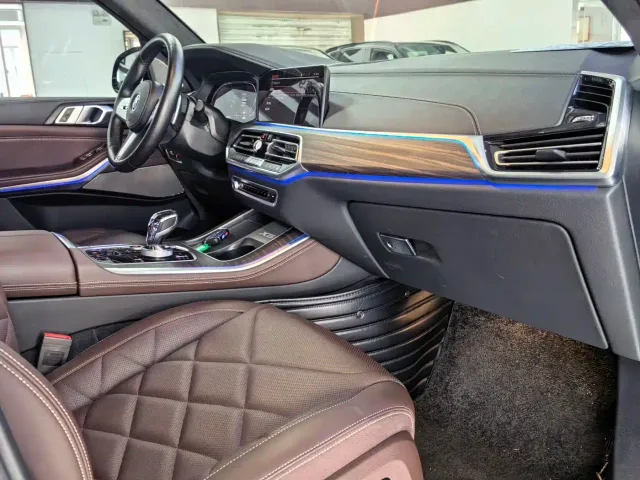 BMW X5 — Фото автомобиля 6