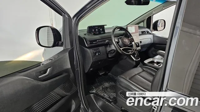 Hyundai Staria — Фото автомобиля 10