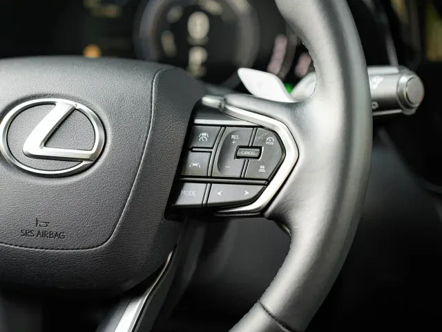 Lexus NX — Фото автомобиля 17