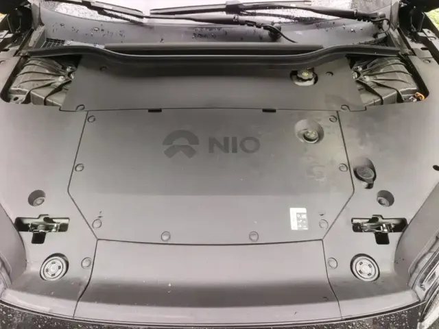 Nio ET5 Touring — Фото автомобиля 16