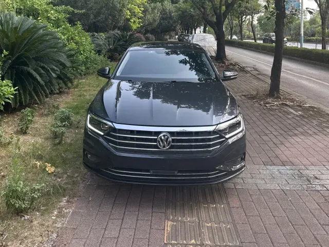 Volkswagen Sagitar — Фото автомобиля 2
