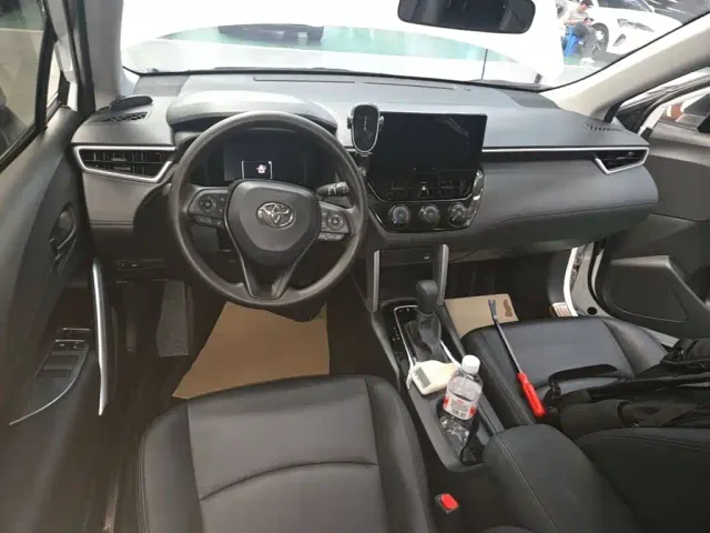 Toyota Corolla Cross — Фото автомобиля 5