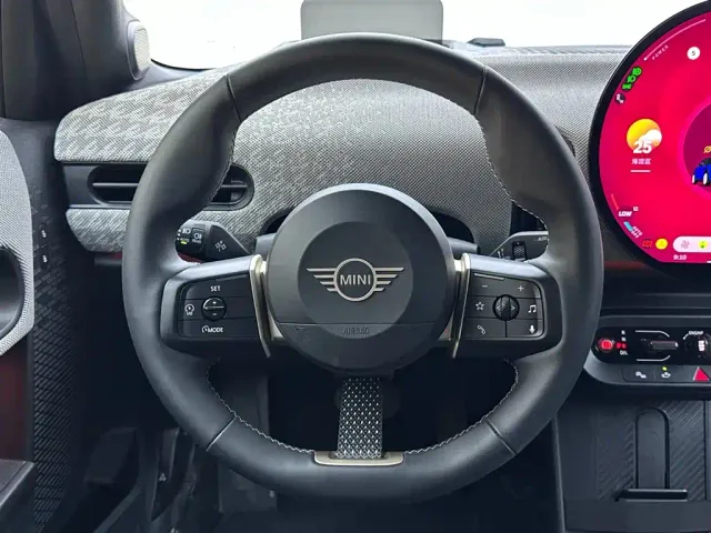 MINI Hatch — Фото автомобиля 14