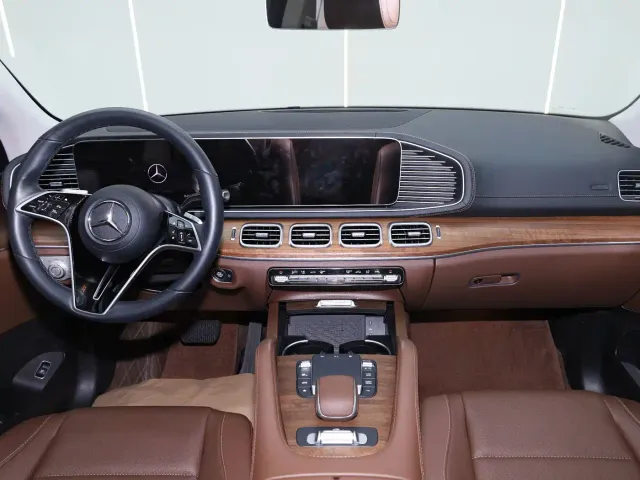 Mercedes-Benz GLE-Class — Фото автомобиля 11