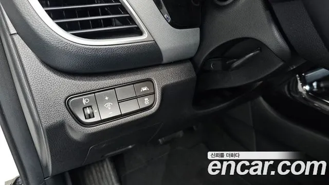Kia Seltos — Фото автомобиля 22