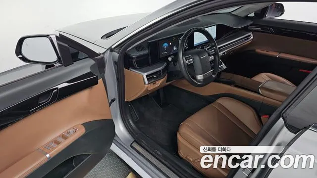 Hyundai Grandeur GN7 — Фото автомобиля 10
