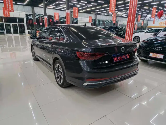 Volkswagen Sagitar — Фото автомобиля 8