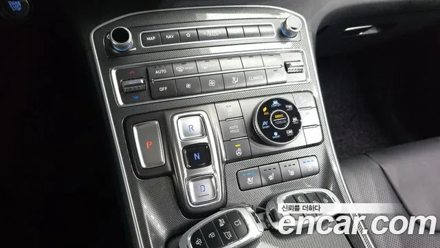 Hyundai Santafe Новый Santa Fe Дизель 2.2 4WD — Фото автомобиля 9