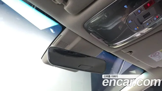 Genesis G80 Бензин 2.5 турбо 2WD — Фото автомобиля 8