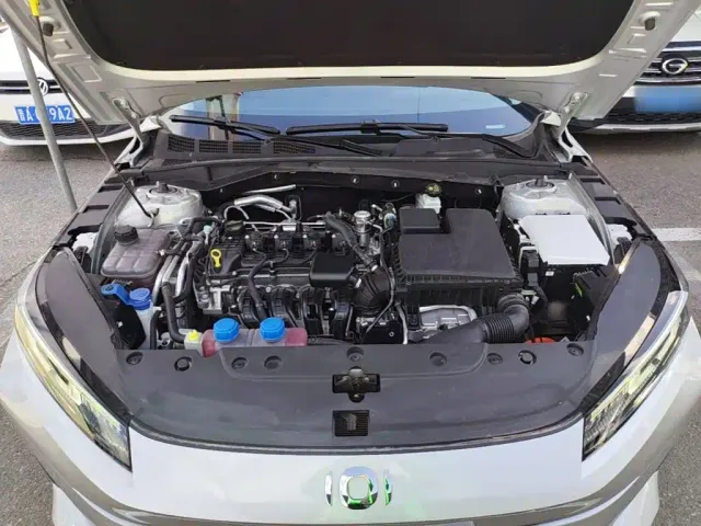 Changan Qiyuan A05 — Фото автомобиля 19