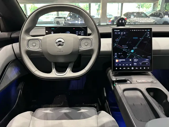 Nio ET5 Touring — Фото автомобиля 15