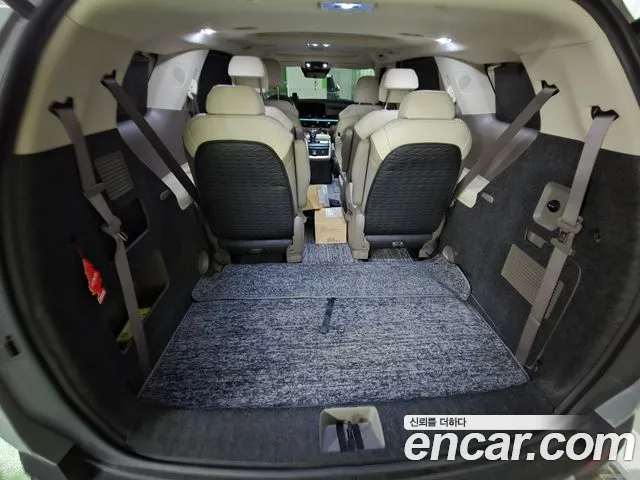 Kia Carnival 4th Gen — Фото автомобиля 13