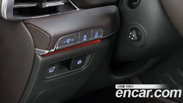 Genesis GV80 — Фото автомобиля 15