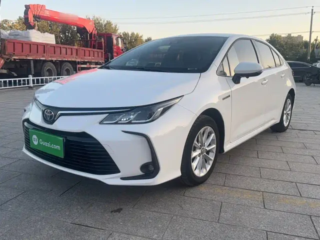 Фотография автомобиля — Toyota Corolla