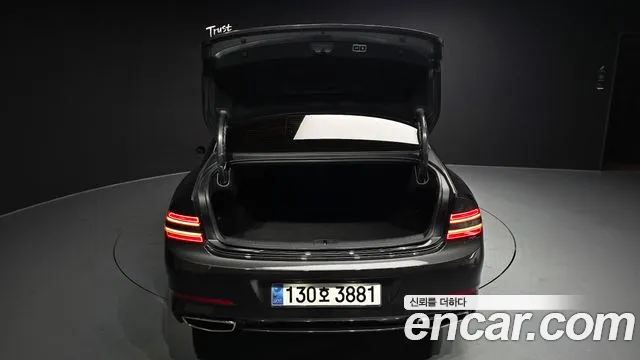 Genesis G80 Бензин 2.5 турбо AWD — Фото автомобиля 17