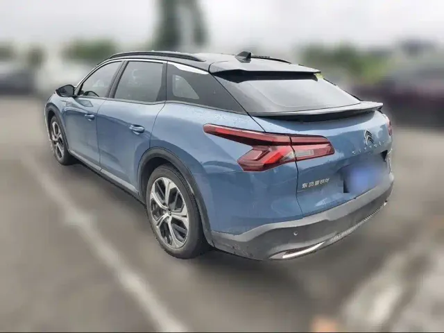 Citroen C5 X — Фото автомобиля 24