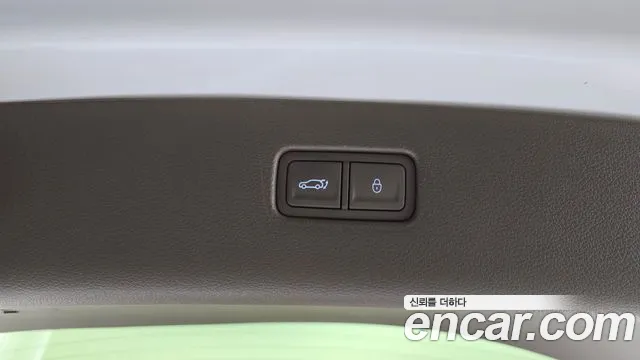 Genesis GV80 — Фото автомобиля 22