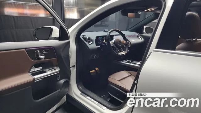 Mercedes-Benz GLA-Class — Фото автомобиля 10