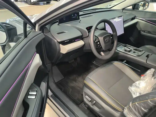 Toyota bZ5 — Фото автомобиля 15