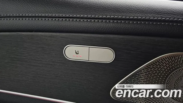 Mercedes-Benz GLE-Class — Фото автомобиля 26