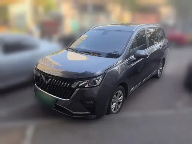 Фотография автомобиля — Wuling Jiachen