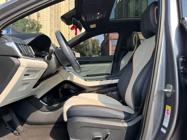 BYD Song PLUS — Фото автомобиля 7