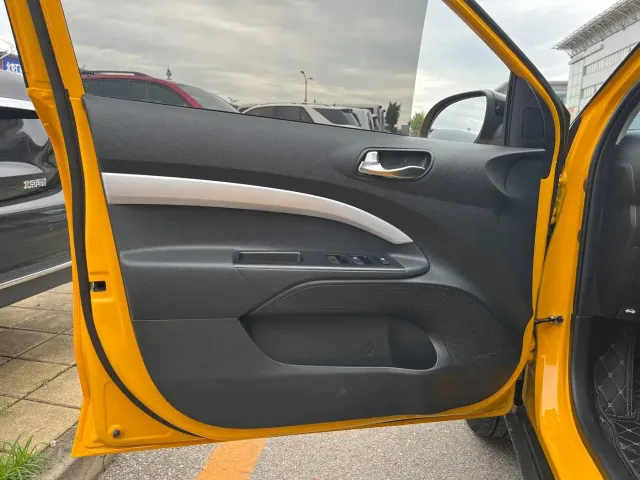 Kia KX1 — Фото автомобиля 8