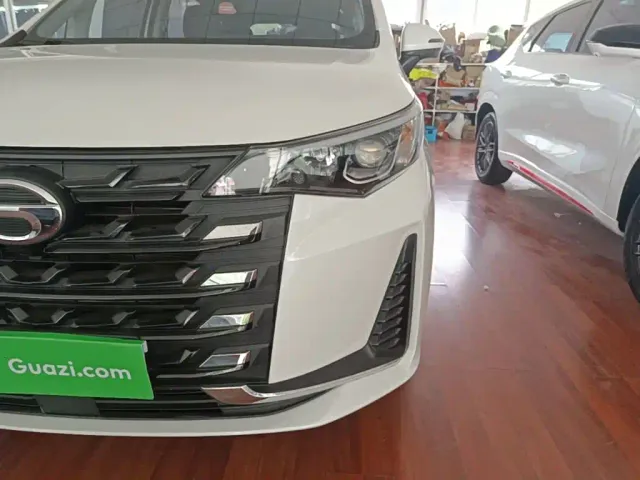 GAC Trumpchi M6 — Фото автомобиля 23