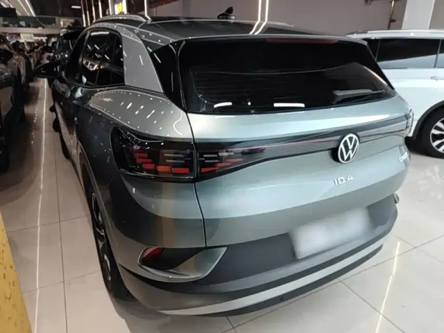 Volkswagen ID.4 Crozz — Фото автомобиля 4