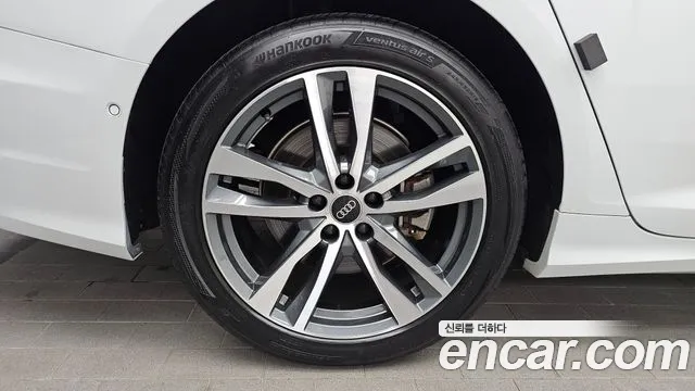 Audi A6 45 TFSI quattro Premium — Фото автомобиля 5