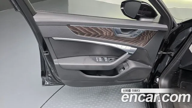 Audi A6 C8 — Фото автомобиля 13