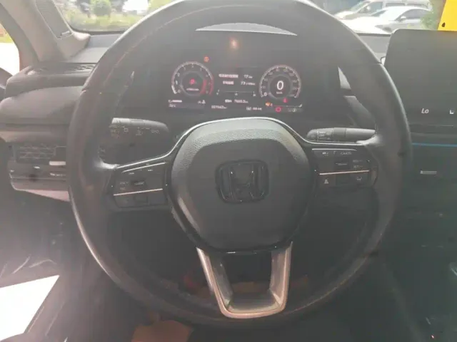 Honda Accord — Фото автомобиля 10