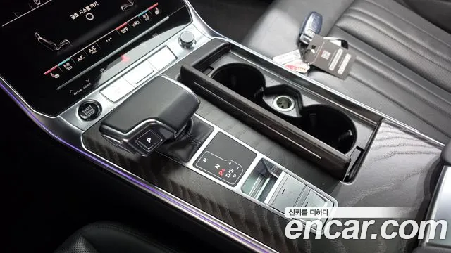 Audi A6 C8 — Фото автомобиля 12