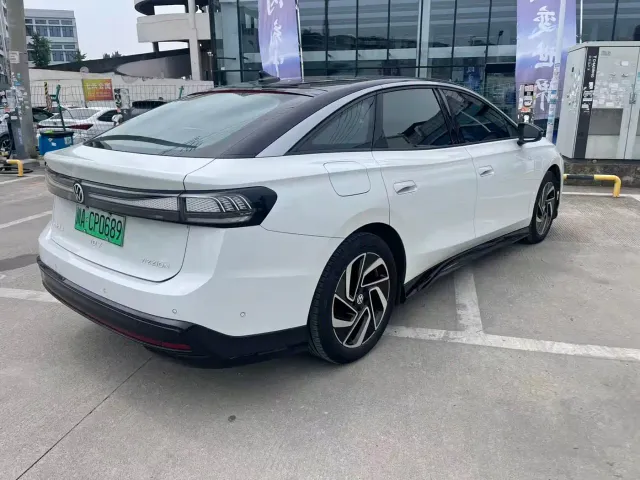 Volkswagen ID.7 Vizzion — Фото автомобиля 3