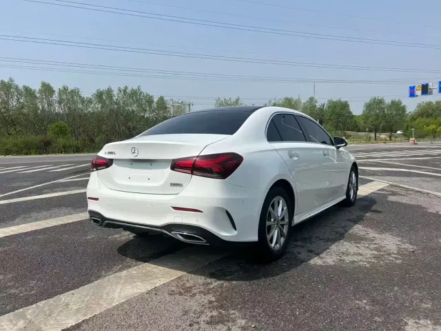Mercedes-Benz A-Class — Фото автомобиля 5